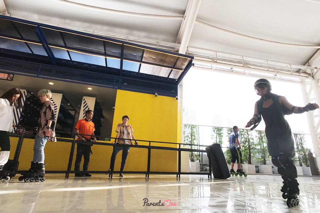 รีวิว Roller Dome ลานโรลเลอร์สเก็ตแห่งใหม่ใจกลางสุขุมวิท The Emporium